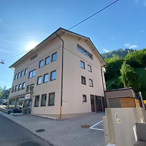 2* Ξενοδοχείο Hofmann